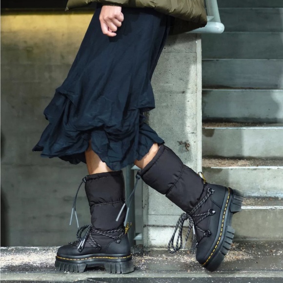 DR Martens Audrick Hi Puffer Boots - Picture 2 of 7